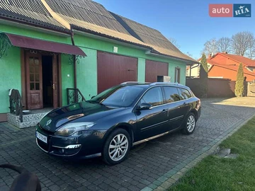 Авто Renault Laguna 2012 № 8296081