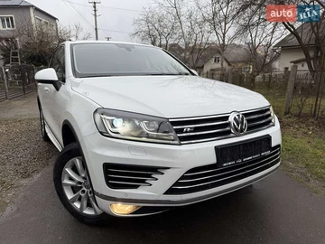 Авто Volkswagen Touareg 2018 № 8296445