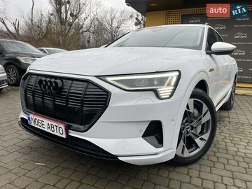 Авто Audi E-Tron 2020 № 8296456