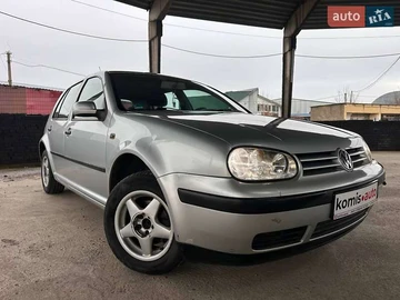 Авто Volkswagen Golf 2001 № 8296522