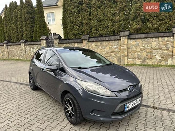 Авто Ford Fiesta 2010 № 8296565