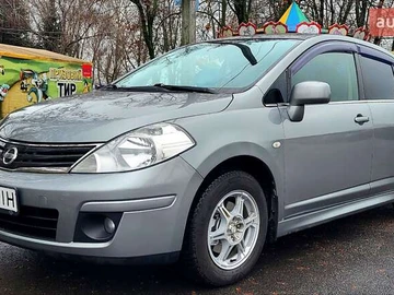 Авто Nissan Tiida 2010 № 8296569