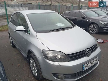 Авто Volkswagen Golf Plus 2010 № 8296639