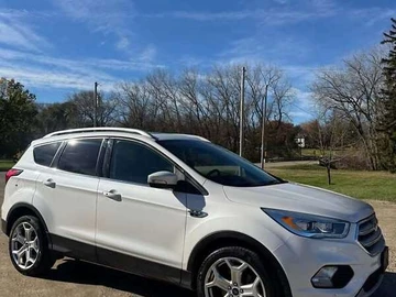 Авто Ford Escape 2019 № 8296833