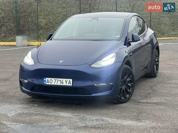 Авто Tesla Model Y 2021 № 8296932