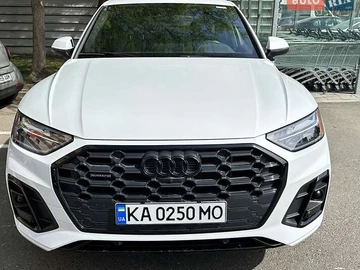 Авто Audi Q5 2020 № 8296956
