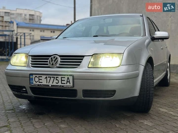 Авто Volkswagen Jetta 2004 № 8297064