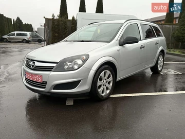 Авто Opel Astra 2010 № 8297104
