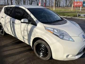 Авто Nissan Leaf 2015 № 8297115