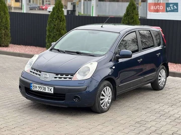 Авто Nissan Note 2006 № 8297126