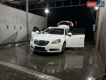 Авто Opel Insignia 2011 № 8297188
