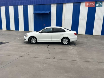 Авто Volkswagen Jetta 2015 № 8297258