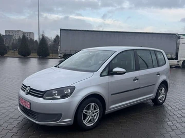 Авто Volkswagen Touran 2011 № 8297274