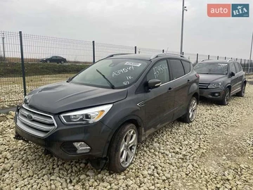 Авто Ford Escape 2018 № 8297277