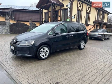 Авто Volkswagen Sharan 2010 № 8297303