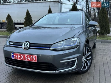 Авто Volkswagen E-Golf 2020 № 8297390