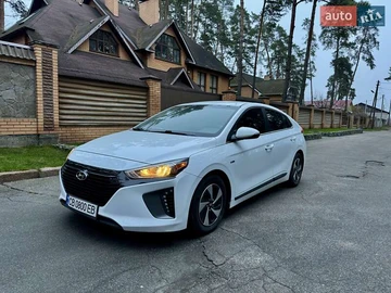 Авто Hyundai Ioniq 2017 № 8297505