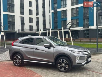 Авто Mitsubishi Eclipse Cross 2018 № 8297528