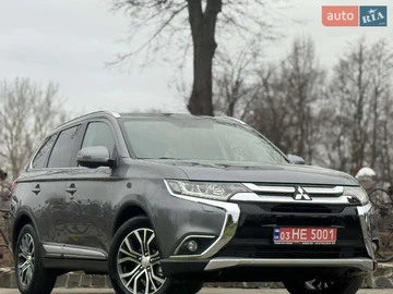 Авто Mitsubishi Outlander 2017 № 8297569