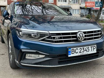 Авто Volkswagen Passat 2019 № 8297619