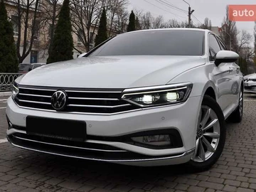 Авто Volkswagen Passat 2020 № 8297713