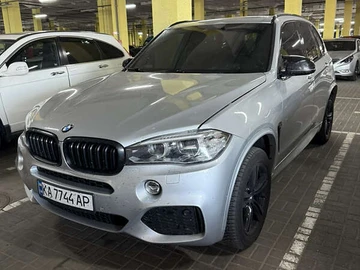 Авто BMW X5 2017 № 8297736
