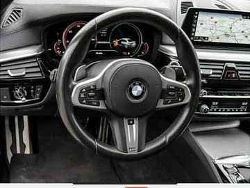 Авто BMW 5 Series 2018 № 8297771