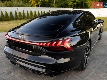 Авто Audi E-Tron Gt 2022 № 8297783