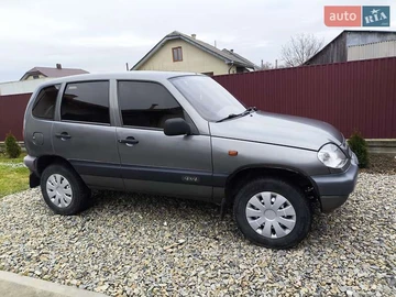 Авто Chevrolet Niva 2006 № 8297917