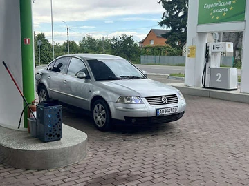 Авто Volkswagen Passat 2000 № 8297995