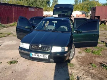 Авто Skoda Octavia 2002 № 8298012