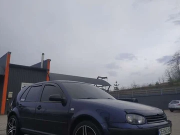 Авто Volkswagen Golf 2002 № 8298114