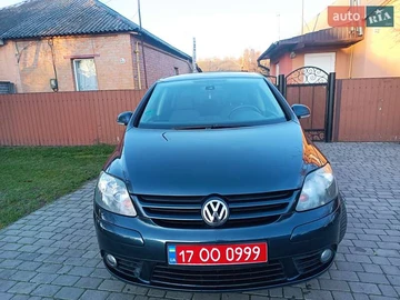 Авто Volkswagen Golf Plus 2009 № 8298126