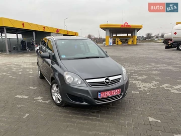 Авто Opel Zafira 2010 № 8298152