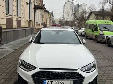 Авто Audi A4 2021 № 8298305
