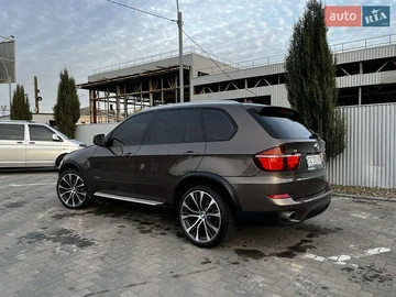 Авто BMW X5 2012 № 8298355
