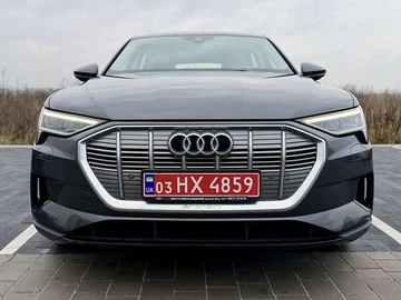 Авто Audi E-Tron 2020 № 8298367