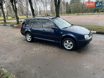Авто Volkswagen Golf 2001 № 8298515