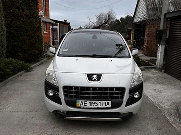 Авто Peugeot 3008 2012 № 8298529