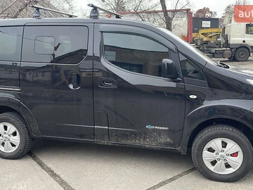 Авто Nissan E-Nv200 2014 № 8298586
