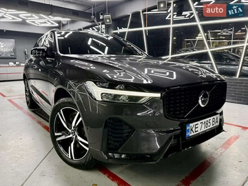 Авто Volvo Xc60 2021 № 8298650