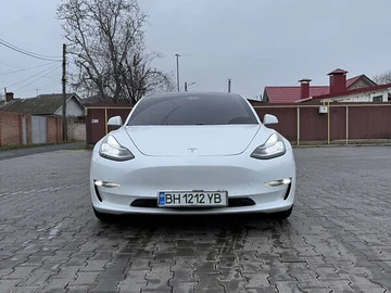 Авто Tesla Model 3 2018 № 8298849