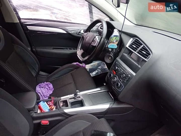 Авто Citroen C4 2013 № 8298937