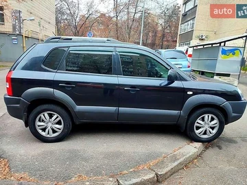 Авто Hyundai Tucson 2012 № 8299043