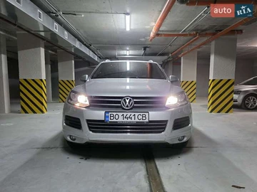 Авто Volkswagen Touareg 2013 № 8299069