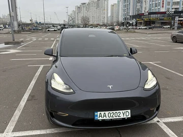 Авто Tesla Model Y 2022 № 8299181