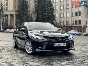 Авто Toyota Camry 2019 № 8299184