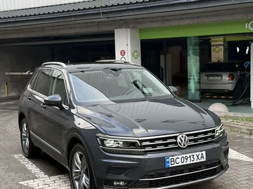 Авто Volkswagen Tiguan 2018 № 8299194