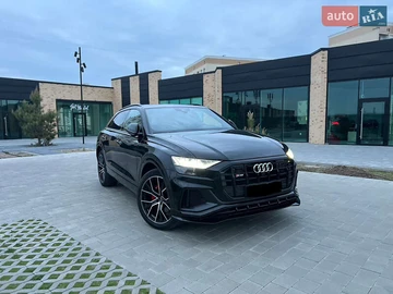 Авто Audi Q8 2021 № 8299203