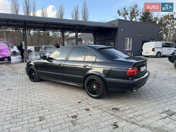 Авто BMW 5 Series 1999 № 8299303